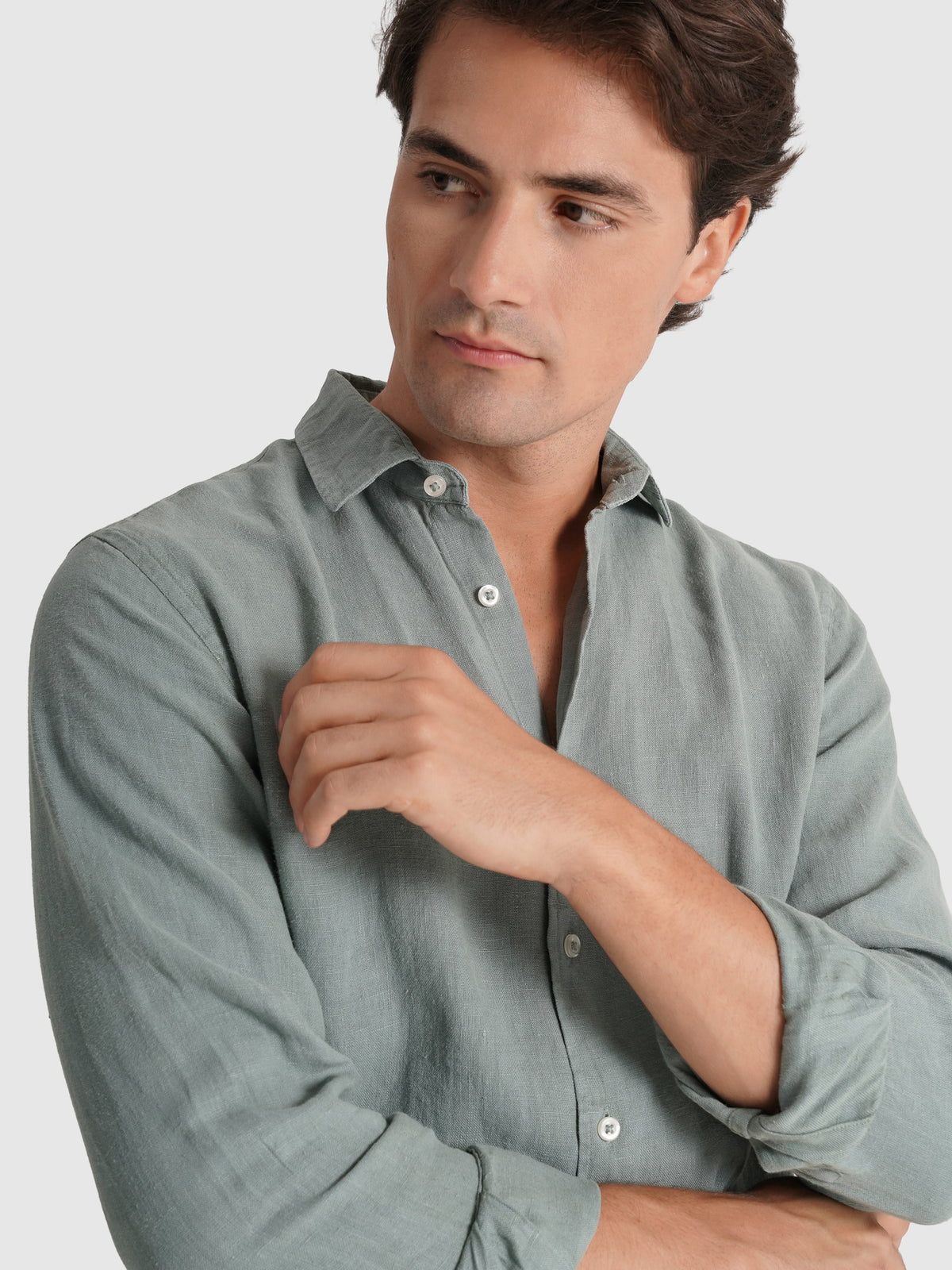 CAMISA LINO VERDE MANGA LARGA SASTRERÍA MARK BELLUCCI