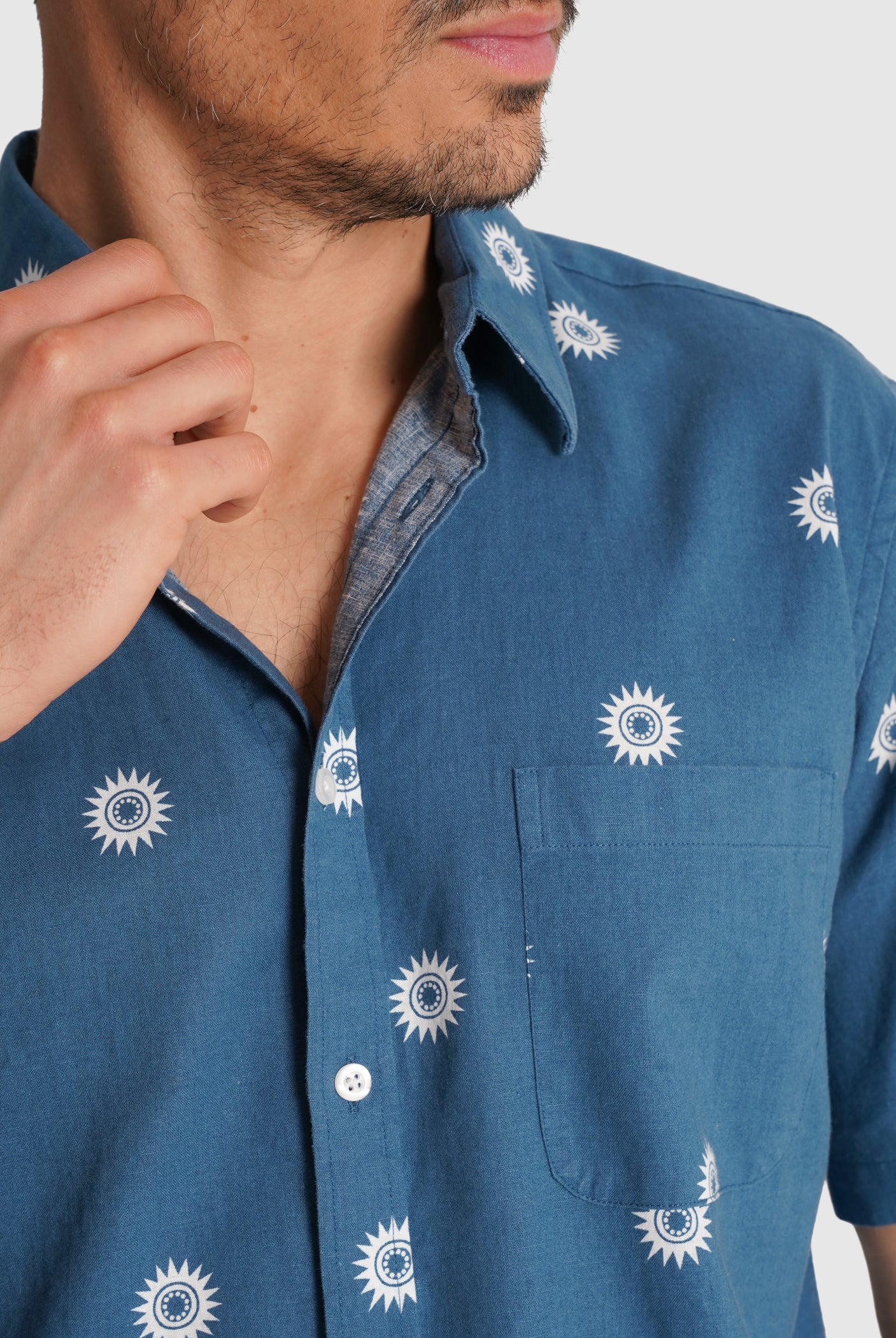BLUE SHORT SLEEVE REGULAR FIT MR. BLUE