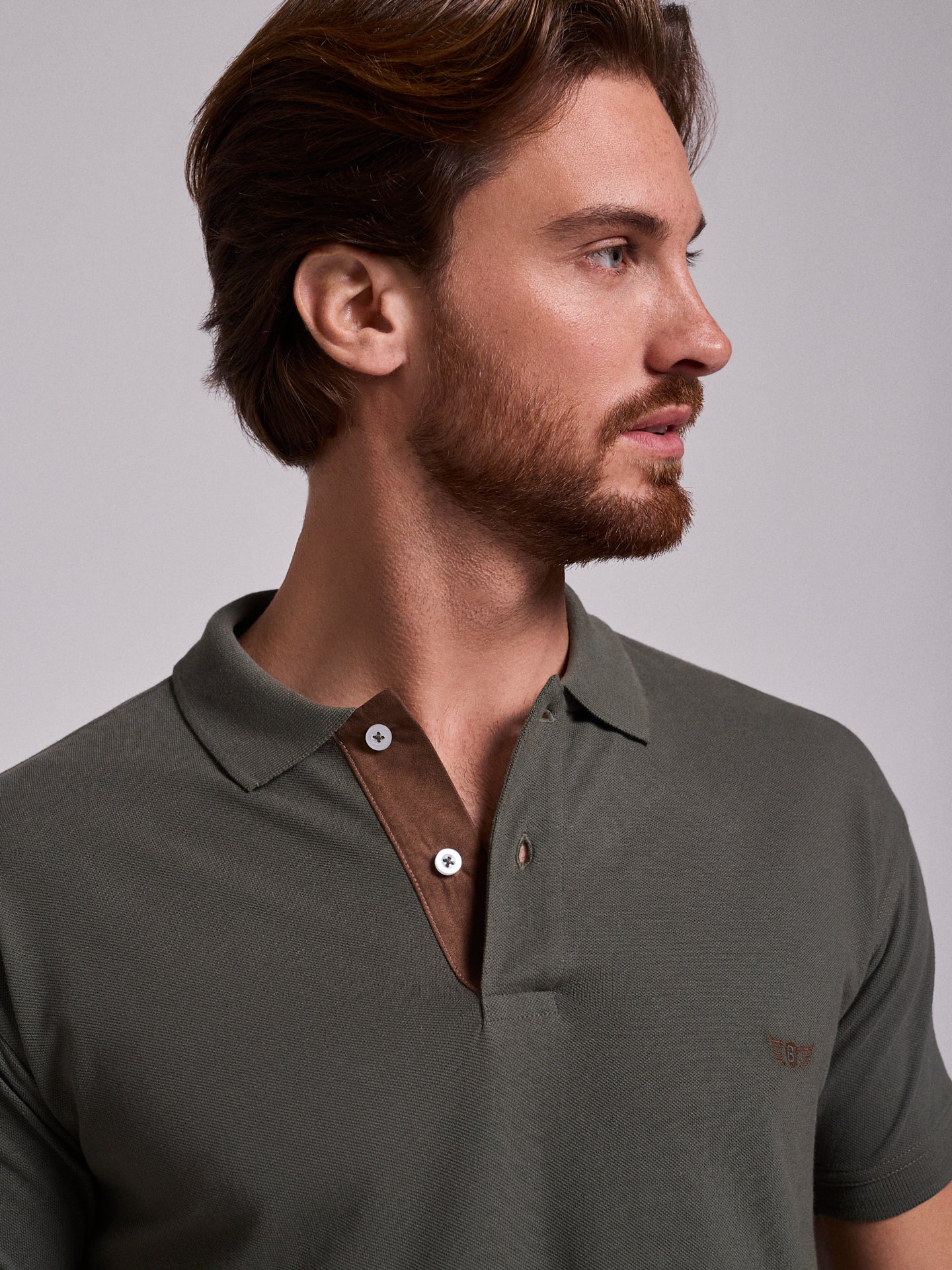 POLO PIQUET REGULAR FIT VERDE LISO MR. BLUE