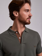 POLO PIQUET REGULAR FIT VERDE LISO MR. BLUE